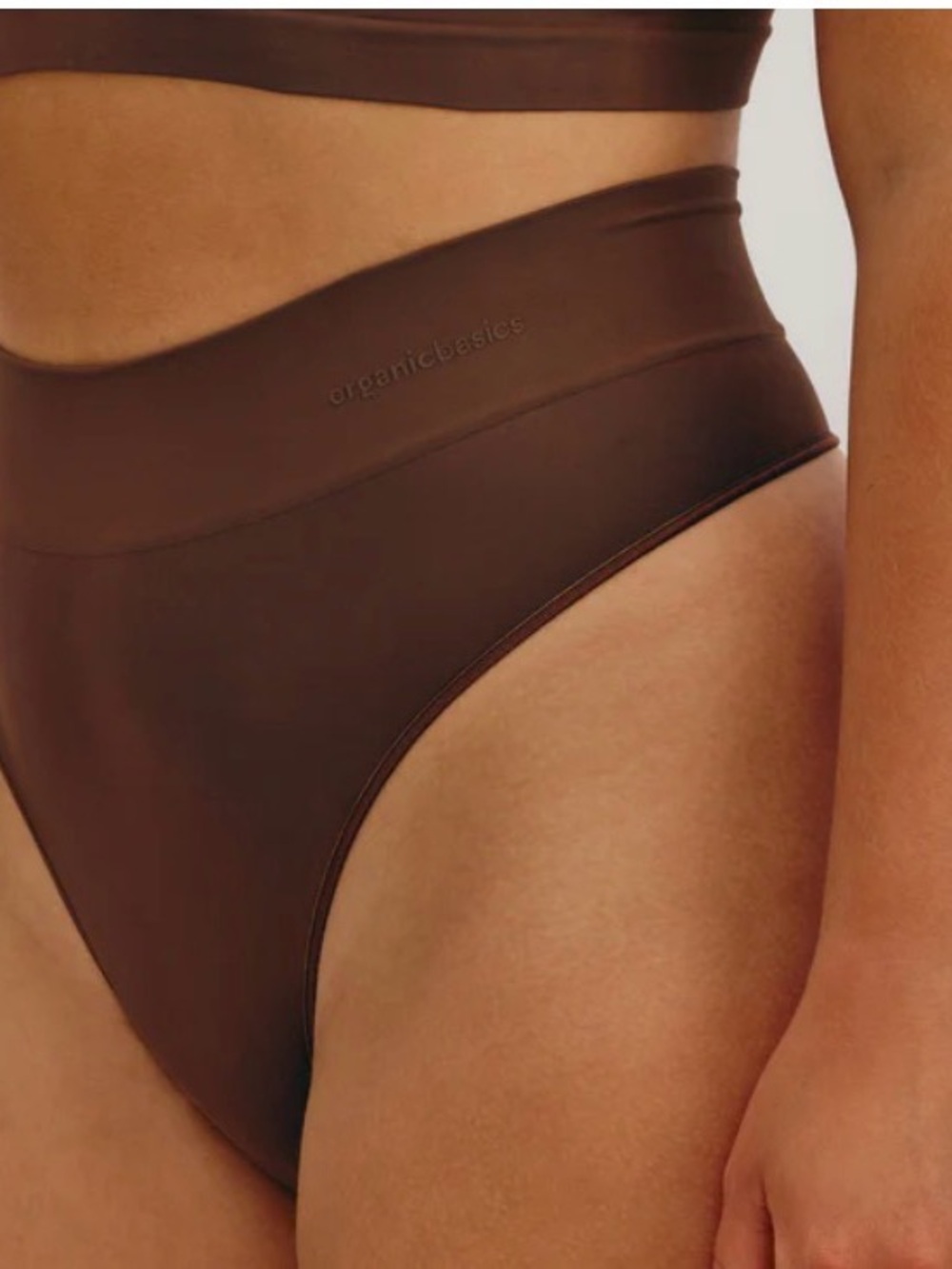Organic Basics Smooth Thong in Walnut XL